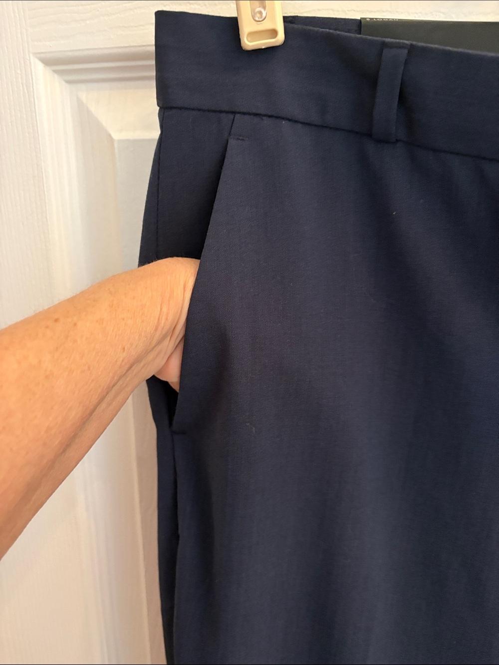 Banana Republic NWT women’s dress pants Logan Navy size 8 brand new machine wash - Picture 4 of 9